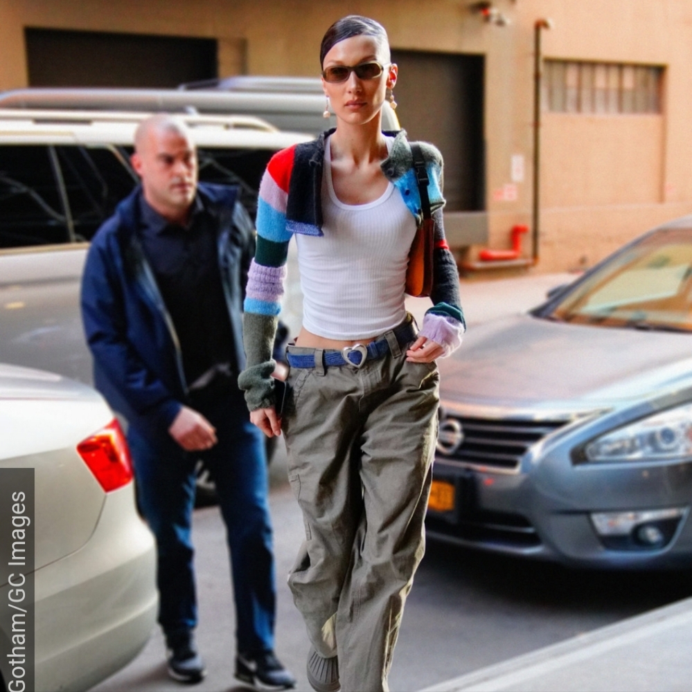 Bella Hadid leather heart belt